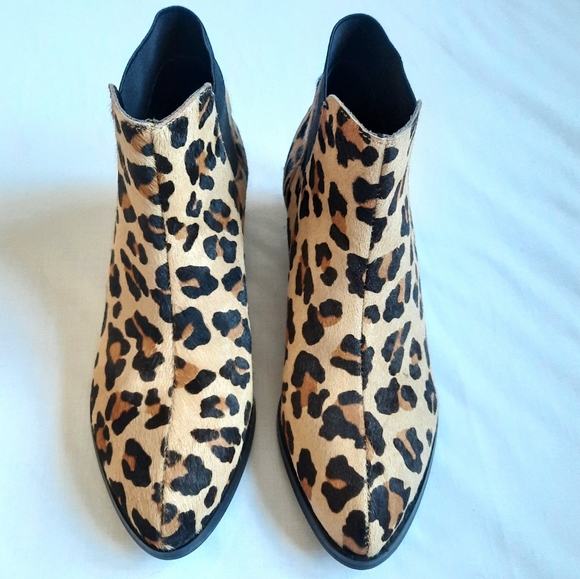 Steve Madden Palace Calf Hair Leopard Booties 6.5 - Picture 2 of 12